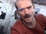 Spopola Youtube cover "Space Oddity" Bowie cantata nello spazio