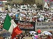 Nemmeno Ferrara, spudorato intelligente tutti, osato ricordare l&#8217;utilizzatore finale palco Family Roma 2007. Iniziativa fatto venire orgasmi cattolici, vescovi Papa.