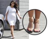 Kardashian suoi poveri piedi gonfi torturati