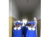 Novembre 2010: primi bambini diplomati della scuola Chegutu