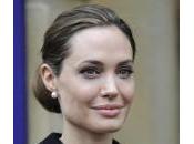 Angelina Jolie, materna morta cancro seno anni