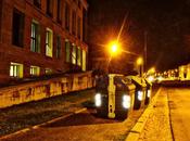 Ringraziamo l'ama aver messo fuori marciapiedi dell'eur, mettendoci sopra bellissimi profumatissimi) cassonetti della monnezza! grazie!