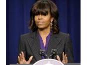 Michelle Obama litiga attivista lesbica: ascolti parli lei, allora vado”