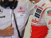 Jenson Button sostiene Martin Whitmarsh