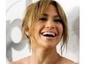 Jennifer Lopez: “Donne, dovete amarvi più”