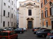 Piazza salvatore campo, qualsiasi citta' mondo sarebbe salottino cielo aperto, roma hanno allestito parcheggio!