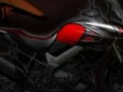Suzuki V-Strom 1000, debutto avvicina