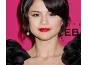 Selena Gomez: copia look minuti