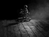 Urla spaventose motion poster Insidious