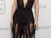 Leighton Meester .... Parliamone