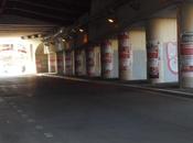 Abbiamo riempito quartiere orrendi manifesti abusivi? vero, ormai avevamo stampati dovevamo fare???