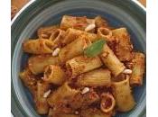 Ricette primi: rigatoni pesto pomodori secchi