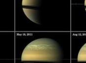 vulcano nell’atmosfera Saturno