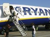 Ryanair riduce utili perde borsa
