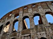 Roma. Colosseo all'arco Costantino.