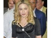 Madonna: “Stuprata York, minacciata coltello”