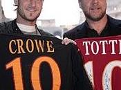 Crowe-Totti, Gladiatore Capitano Colosseo