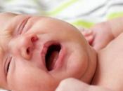 Insonnia neonati, come affronta?