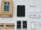 Samsung Galaxy Round mostra video unboxing