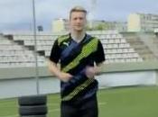 VIDEO Marco Reus, traversa palla copertoni