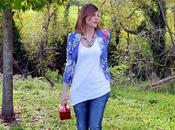 Outfit: giacca floreale portata maniera easy