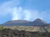 Etna, torna farsi sentire vedere fontane lava scosse