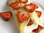 Sfiziosi triangolini crepes alla frutta.