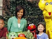 Michelle Obama, “spalla” Muppet buona causa