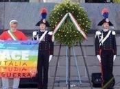>>Messina. sindaco espone bandiera della pace