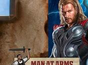 Arms forgia Mjolnir, martello Thor