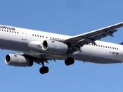 Commissione Europea consente l’uso cellulari sugli aerei