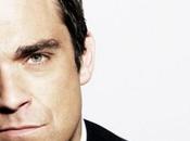 Robbie Williams confessa «Sono salvo miracolo»