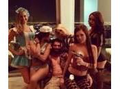 Bilzerian, star poker, vive lusso circondato donne (Foto)