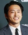 Steven Yeun “The Walking Dead” sarà guest star “American Dad”