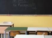 scuole italiane cadono pezzi: casi hanno certificato agibilità