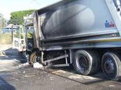 Senza vergogna, dipendenti dell’Asìa rubano carburante. Licenziati!