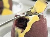 Budino mirtilli alla crema pasticciera.