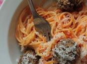 Spaghetti polpettine carne with meatballs