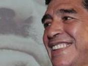 Maradona chiede milioni danni