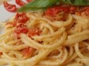 Linguine pomodorini gratin pasta with cherry tomato