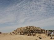 "nuova" piramide gradoni Edfu