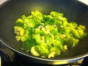 Pasta broccoli, anacardi pancetta croccante