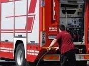 Pescara benzina errore partire incendio distrugge autolavaggio
