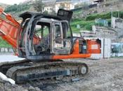 Rosolini: incendiato escavatore ditta Messina, l’ombra racket rogo
