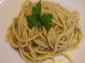 Spaghetti pesto noci alici