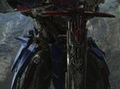 possente Optimus Prime irrompe characters poster Transformers: L'Era dell'Estinzione
