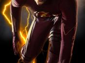 Ecco un'immagine dettagliata dell'intero costume Flash