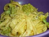 Tagliatelle panna, broccoli zafferano