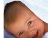 Bebè sani sono meno puliti: batteri proteggono