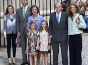 Famiglia Reale spagnola riunisce Messa Pasqua Maiorca